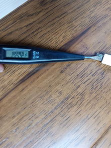 測電筆測手機充電口為何顯示高電壓？探究安全用電的奧秘